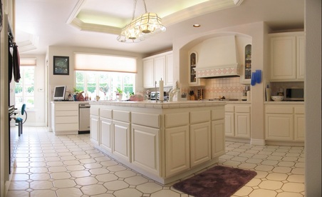Enlarge photo 18