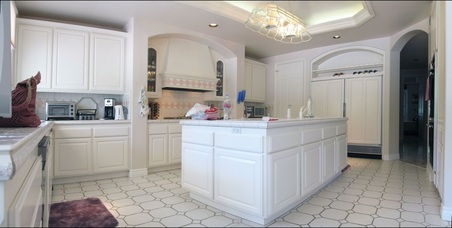Enlarge photo 19