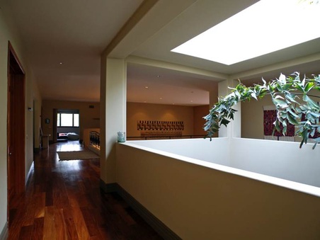 Enlarge photo 36