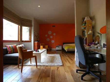 Enlarge photo 47