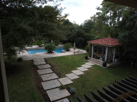 Enlarge photo 84