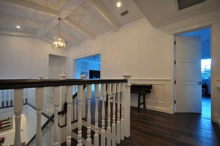 Enlarge photo 45
