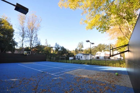 Enlarge photo 91