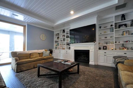 Enlarge photo 34