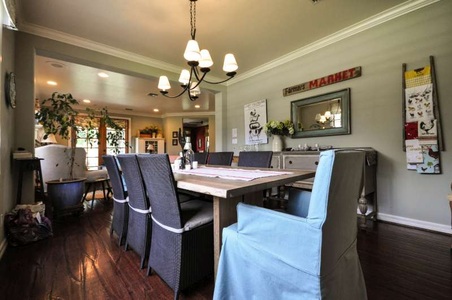 Enlarge photo 24