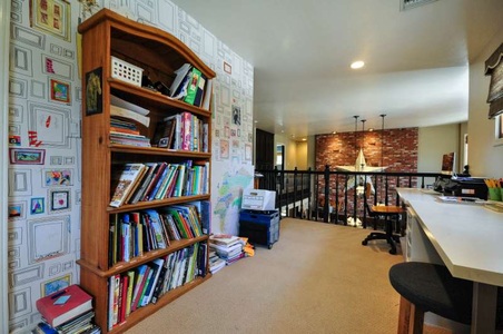 Enlarge photo 50