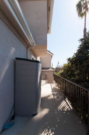 Enlarge photo 106