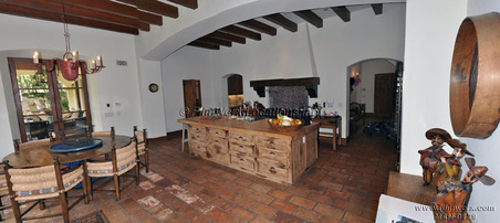 Enlarge photo 35