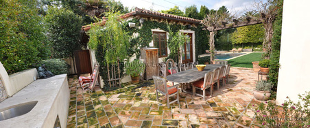 Enlarge photo 48