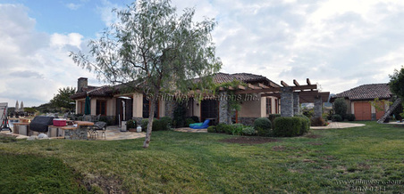 Enlarge photo 70