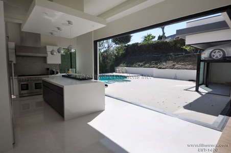 Enlarge photo 21