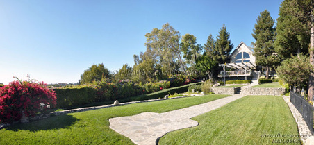 Enlarge photo 44
