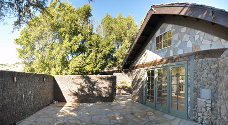 Enlarge photo 96