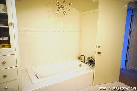 Enlarge photo 57