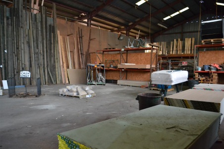 Enlarge photo 32