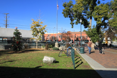 Enlarge photo 21