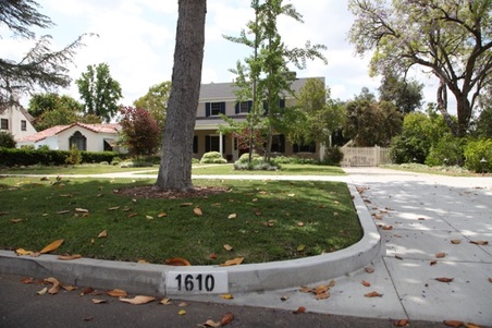 1610 E Mountain St.
