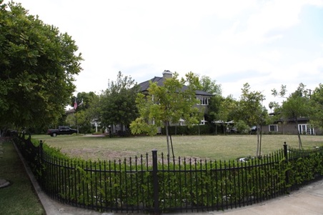 Enlarge photo 11