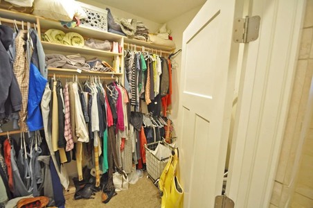 Enlarge photo 68