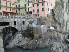 Enlarge photo 32