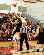 Morton Var Girls B-ball vs East Peoria