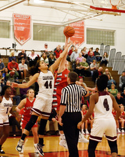 Morton Var Girls B-ball vs Champ Central