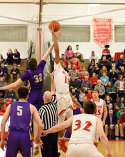 Morton Var Boys B-ball vs Canton