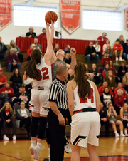 Morton Var Girls B-ball vs Lincoln