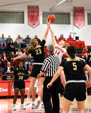 Morton Var Girls B-ball vs Dunlap