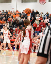 Morton Var Girls B-Ball vs Washington