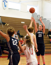 Morton Var Girls B-ball vs Prairie Cent