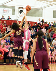Morton Varsity Girls B-ball vs Dunlap