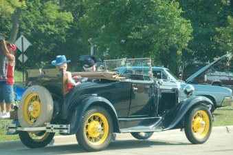 Enlarge photo 650