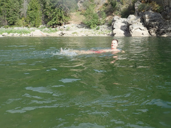 Enlarge photo 68