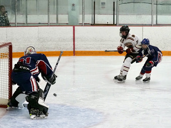 3-2Win_Over_Van_T-Birds