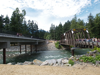 Enlarge photo 51