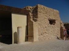 Enlarge photo 63