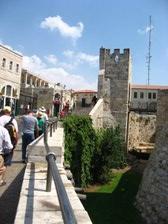 Enlarge photo 122