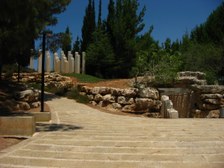 Enlarge photo 17