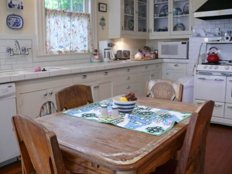 Enlarge photo 11