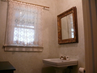 Enlarge photo 85