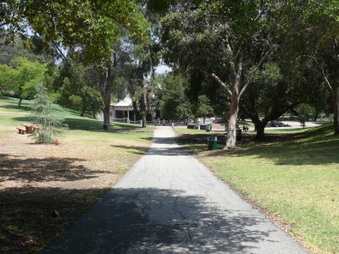 Enlarge photo 1