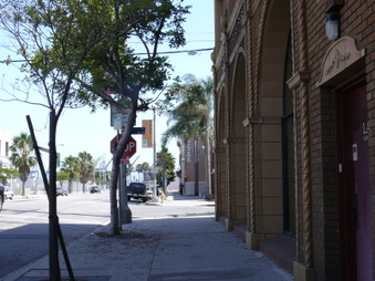 Enlarge photo 12