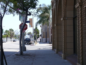Enlarge photo 13
