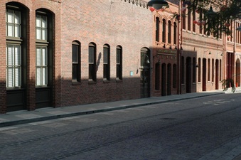 Enlarge photo 14
