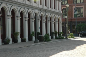 Enlarge photo 33