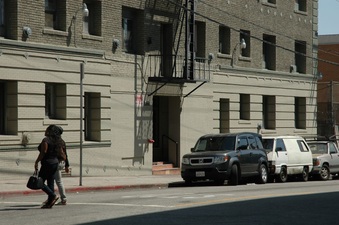 Enlarge photo 19