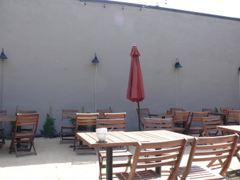 Enlarge photo 19