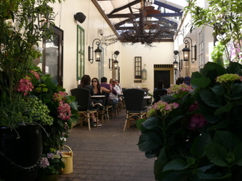 Enlarge photo 15