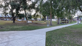 Enlarge photo 4